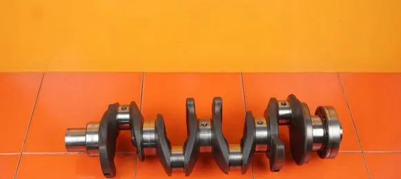 BMW X3 E83 Crankshaft 7798473 M47D20