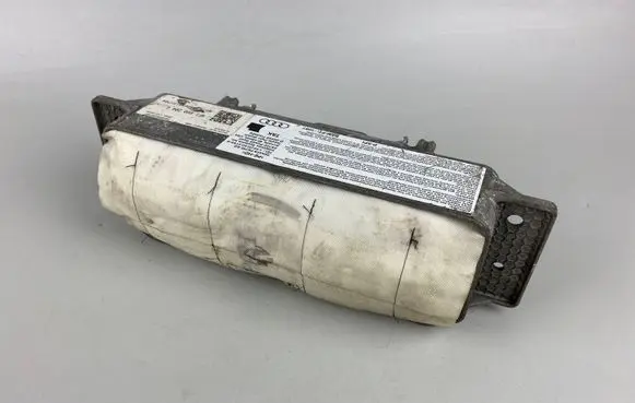 Audi A6 S6 C6 4F Passenger airbag 4F1880204G