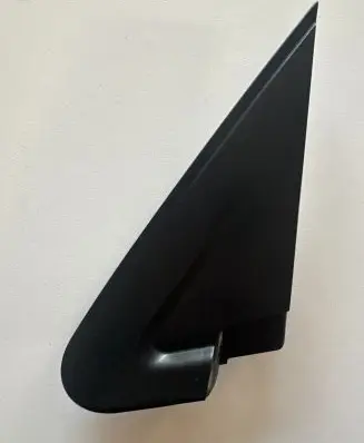 Subaru Forester SJ Fender end trim 65250SG010