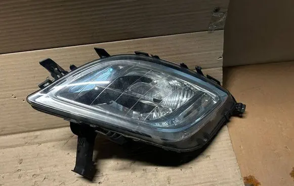 Opel Astra J Front fog light 13293618