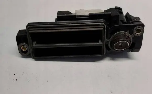 Mercedes-Benz CLK A209 C209 Tailgate/trunk/boot exterior handle A2037500693