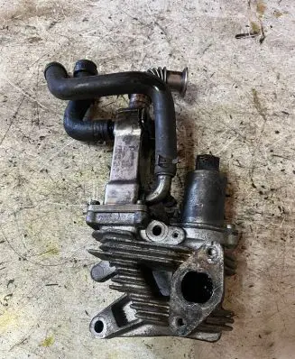 Renault Scenic II - Grand scenic II EGR valve 3129002