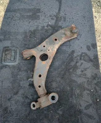 Mazda CX-5 Front lower control arm/wishbone