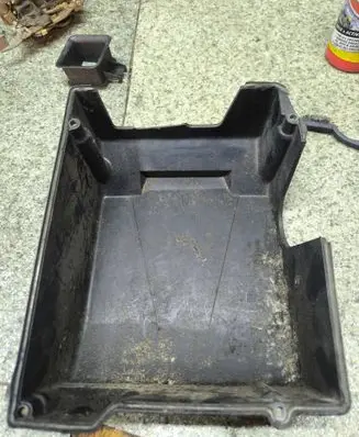 BMW 5 E34 Fuse box cover 17169200