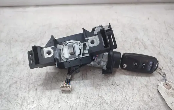Skoda Superb B6 (3T) Ignition lock 1K0905851