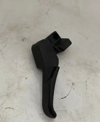 Volkswagen PASSAT B5 Engine bonnet (hood) release handle 3b1823533