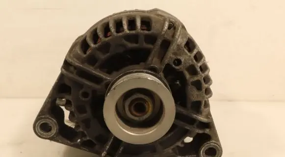 Opel Astra H Generator/alternator 0124425028