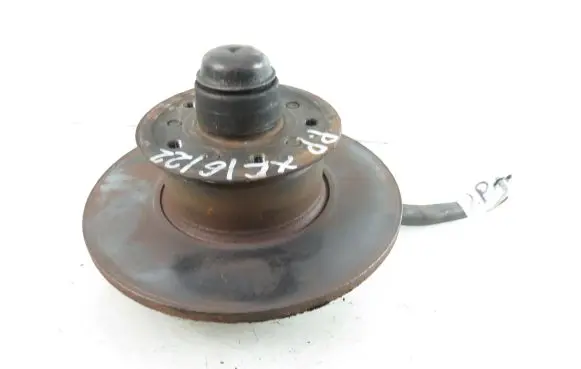 Mercedes-Benz W123 Front wheel hub spindle knuckle