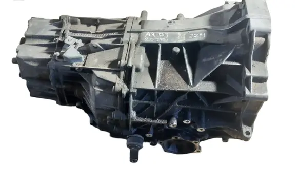 Audi A4 S4 B7 8E 8H Automatic gearbox 01T409131 01J30383