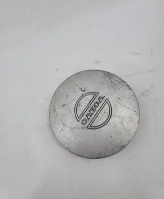 Volvo 340 - 360 Original wheel cap 208143