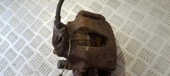 Alfa Romeo 156 Front brake caliper