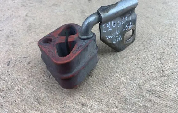 Muffler mount bracket/holder