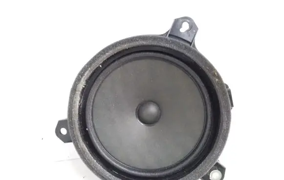 Toyota Hilux (AN120, AN130) Front door speaker 861600K430