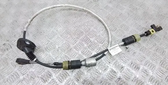 Volvo S90, V90 Gear shift cable linkage 31492342