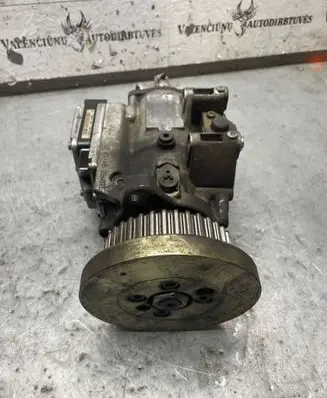 Skoda Superb B5 (3U) Fuel injection high pressure pump 059130106J 0110B050 0470506030