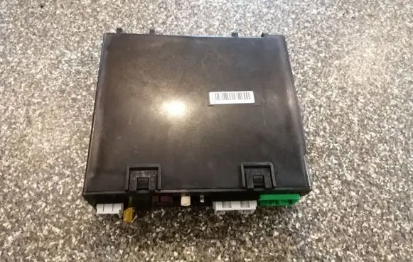 Chevrolet Volt II Sound amplifier 84102334
