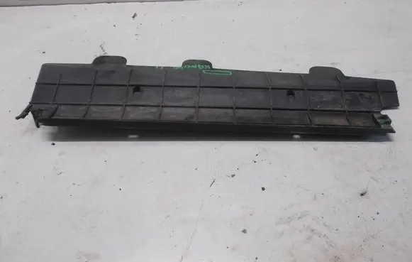 Renault Kangoo II Radiator trim 8200427478