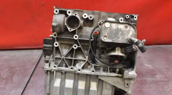 Audi A4 S4 B6 8E 8H Engine block 06B103019N
