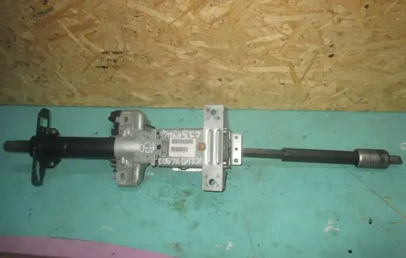 Volvo XC90 Steering wheel axle P30723691