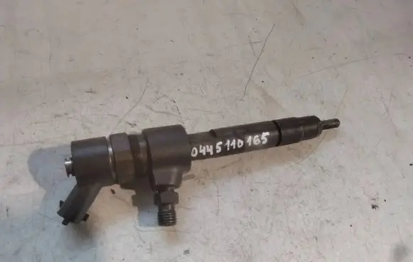 Opel Vectra C Fuel injectors set 0445110165
