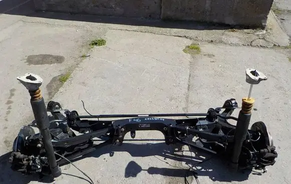 BMW 2 F46 Rear suspension assembly kit set 685392301