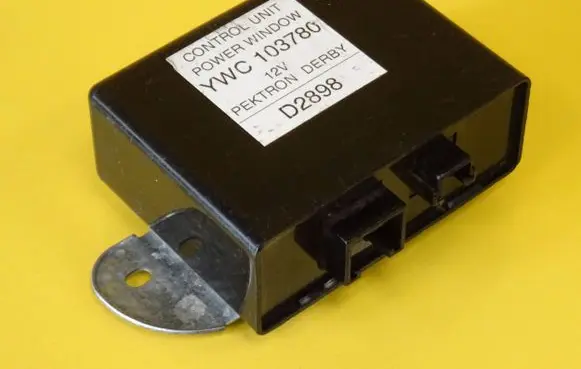 Rover 200 XV Electric power window relay YWC103780