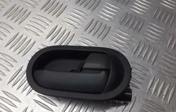 Mitsubishi Colt Front door interior handle