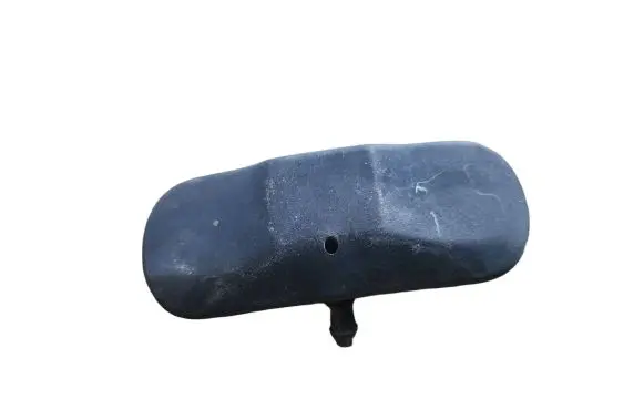 Windshield washer spray nozzle