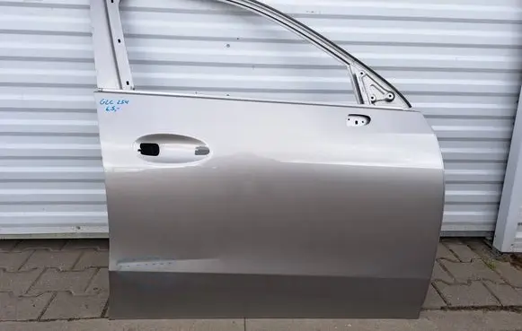 Mercedes-Benz GLC C254 Front door A2547220800