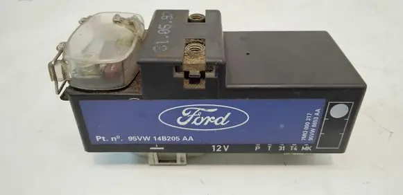 Coolant fan relay