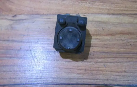 Volkswagen Golf III Wing mirror switch 1H0959565