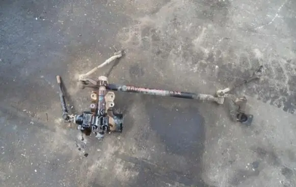 Nissan Navara Steering wheel axle