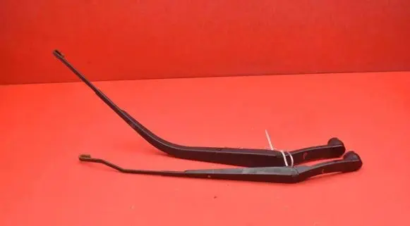 Mitsubishi ASX Front wiper blade arm