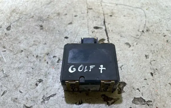 Volkswagen Golf VII Distronic sensor radar 3QF907561D 3QF907572A 0203302268