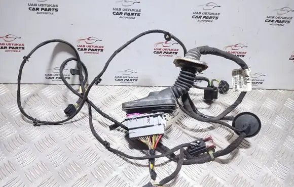 Opel Astra J Front door wiring loom 13350235