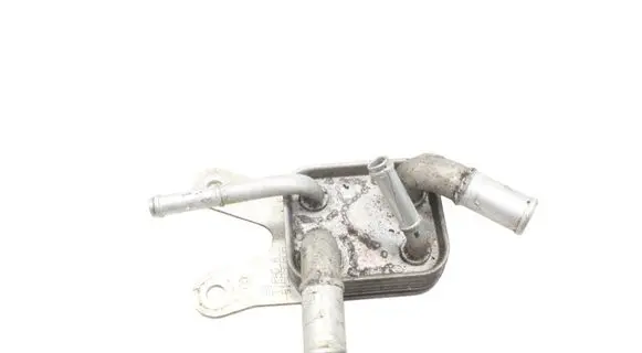 Toyota Prius (XW50) Gearbox / Transmission oil cooler 