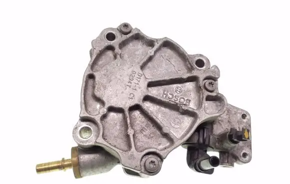 Mitsubishi Outlander Vacuum pump