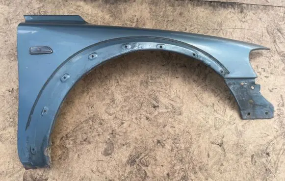 Volvo XC70 Fender 