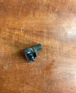 Mercedes-Benz Sprinter W906 Air pressure sensor A0051535028 EP9451R3A