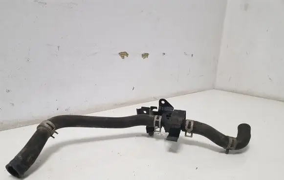 Honda CR-V Engine coolant pipe/hose