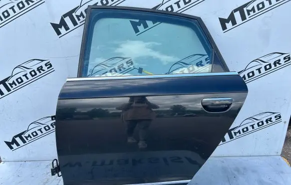 Audi A6 S6 C6 4F Rear door