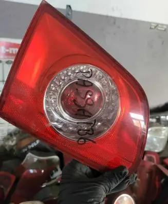 Volkswagen PASSAT B6 Tailgate rear/tail lights 272001