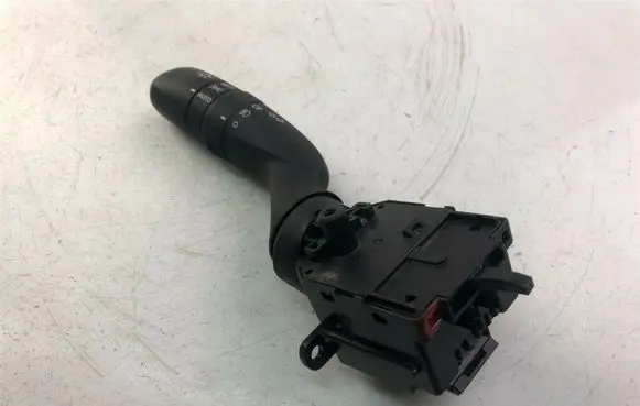 Toyota Corolla E120 E130 Wiper turn signal indicator stalk/switch 17J910 K5320