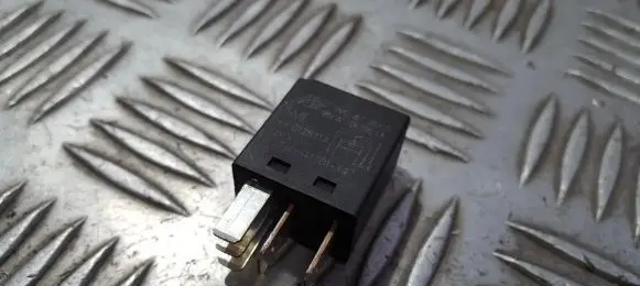 Ford Galaxy Other relay 7m0951253c 95vw10k705ea404
