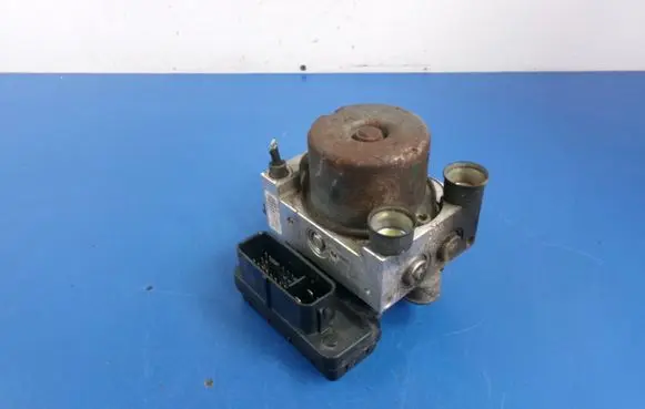 Mitsubishi Outlander ABS Pump 4670A006
