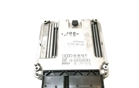 Audi A4 S4 B7 8E 8H Engine control unit/module 03G906016FE EDC16U31 0281012127