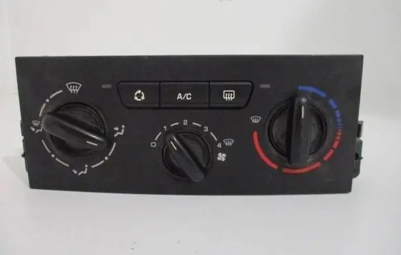 Peugeot 207 Climate control unit N102080F