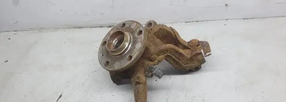 Volkswagen Eos Front wheel hub