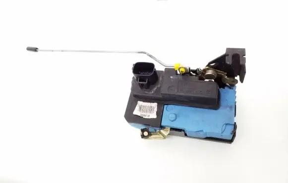 Volvo XC90 Front door lock 30699748