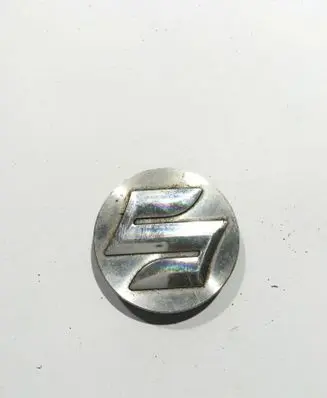 Suzuki Grand Vitara II Original wheel cap 